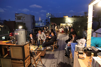 FULLMOON BAR