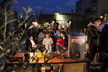 FULLMOON BAR